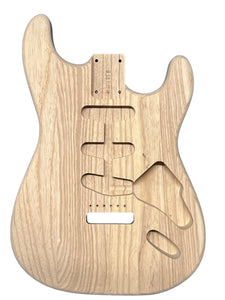 Stratocaster Guitar Body  / Swamp Ash 1011ST8