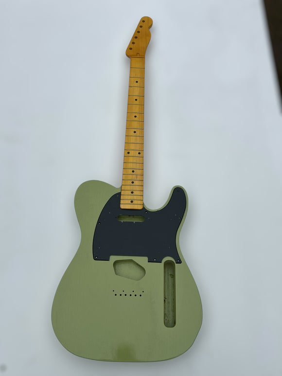 Telecaster Neck and body Kit of the week Fender Sweet pea Green Vintage maple